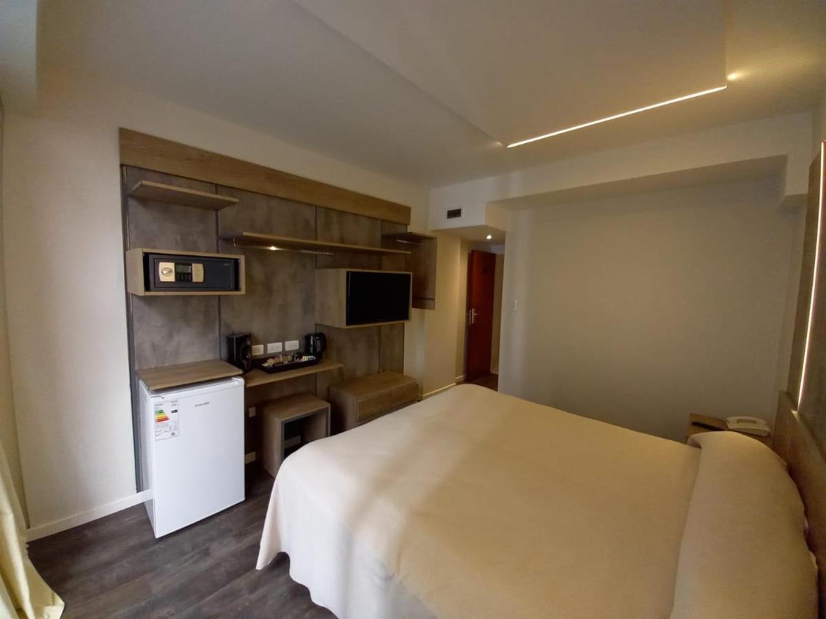 Hotel Versailles Μαρ ντελ Πλάτα Εξωτερικό φωτογραφία