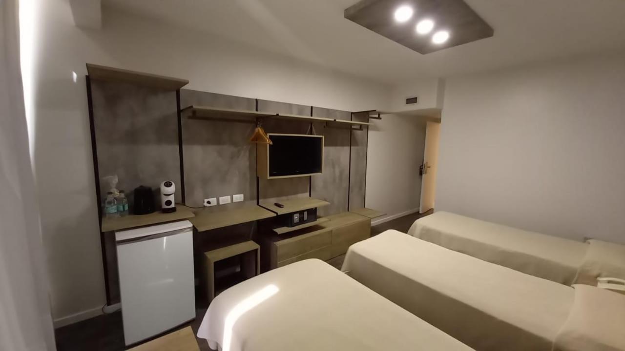 Hotel Versailles Μαρ ντελ Πλάτα Δωμάτιο φωτογραφία
